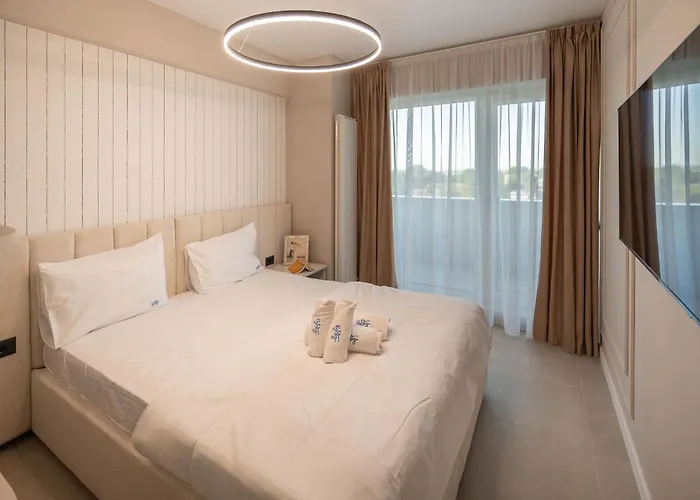 Appartement Mazi In Odyssey Pool Resort-parking Năvodari