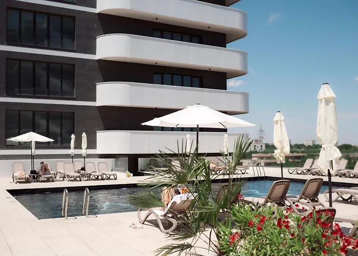 Mazi In Odyssey Pool Resort-parking Năvodari