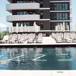 Mazi In Odyssey Pool Resort-parking * Năvodari