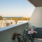 Mazi In Odyssey Pool Resort-parking *